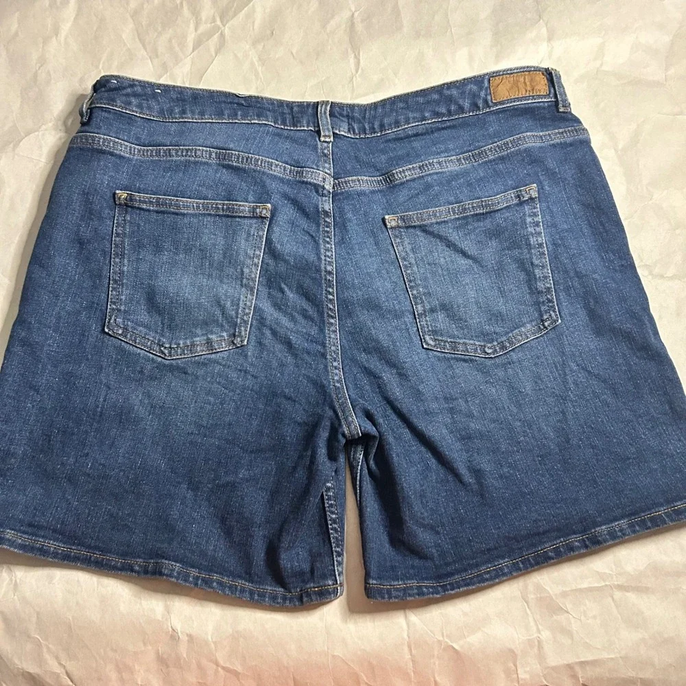 Fat Face Denim Shorts Womens Size 12 Blue‎ Casual Whiskering Bermuda Dark Wash